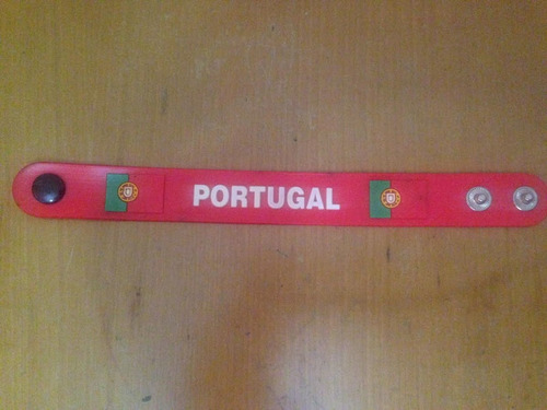 Gorro Tejido Futbol Portugal + Pulsera Brazalete Bmg