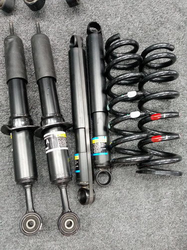 Suspensión Hilux Gun126l 2022-2024 (Usado)