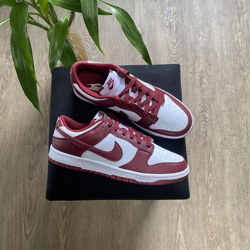 Nike Dunk Low Team Red