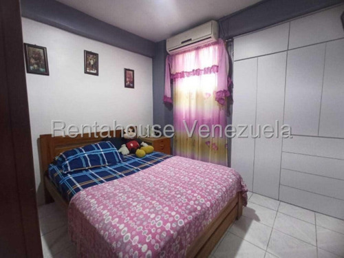 Valeria Chong Apartamento Venta Cabudare Lara Centro Residencial Economico Codigo Inmobiliaria Rent-a-house 25-13615
