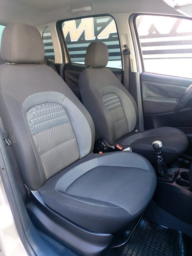 Imagem 2 de 5 de Idea Attractive 1.4 8v Flex Mec.