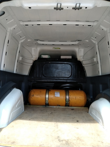 Fiat Fiorino 1.4 Hard Working Flex 4p 5 marchas