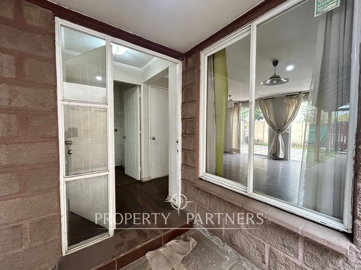 Imagen 2 de 27 de Acogedora Casa En Inmejorable Sector De Huechuraba
