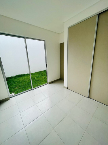 Imagen 9 de 14 de Alquiler De Casa En Condominio