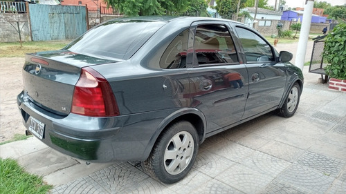 Chevrolet Corsa 1.8 Gl Aa+da 2009