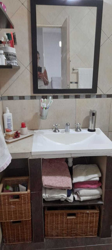 Imagen 4 de 14 de Amplia Casa Ideal Dos Familias, 5 Dormitorios Y Dos Baños