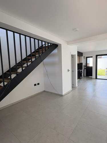 Duplex A Estrenar - Docta