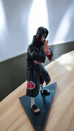 Naruto Itachi Uchiha Figura De 17 Cms Altura Adorno Regalo