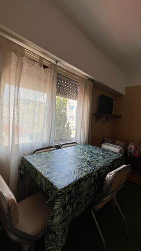 Alquiler Anual Departamento En Santa Teresita, Calle 31 Nº 332, La Costa
