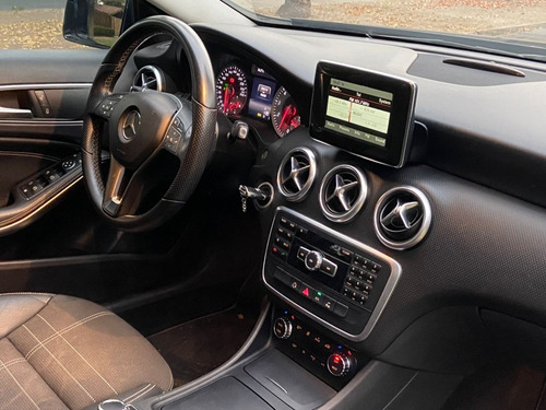Imagen 12 de 14 de Mercedes-benz A 200