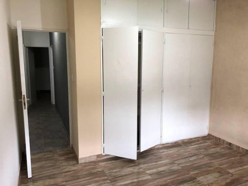 Imagen 8 de 21 de En Venta. Casa En Jose C. Paz. 3 Dormit., Patio Con Cochera