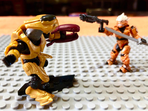Megabloks Mega Construx Halo Ayabusa Naranja Vs Elite Ultra (Usado)