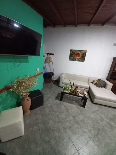 Imagen 8 de 11 de Casa Tipo Chalet De 3 Amb. , Encontra Tu Paz Y A Disfrutar