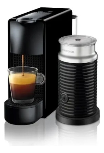 Imagen 1 de 6 de Cafetera Nespresso Essenza Mini Black + Aeroccino Espumador
