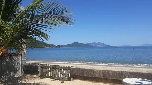 Imagem 1 de 14 de Casa De Praia Com Vista Para O Mar
