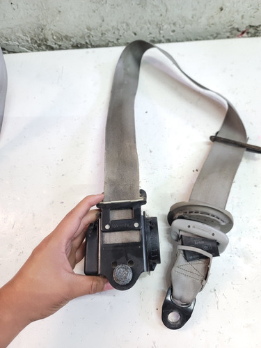 Cinturon De Seguridad Delantero Attitude 06-11 Cada/uno (Usado)