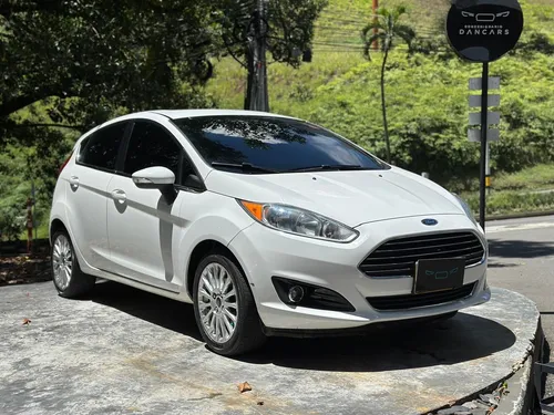 Ford Fiesta 1.6 Hatchback Titanium