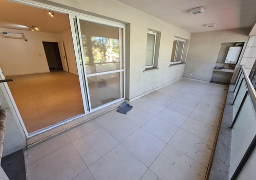 Imagen 16 de 19 de Venta De Hermoso Departamento De 2 Ambientes En Boulevard Del Sol, Pilar