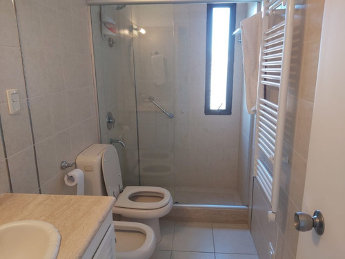 Imagen 7 de 12 de Penthouse, Parrillero Propio, Vista Al Mar