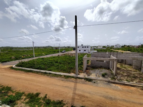 Vendo De Solares En Av. Ecológica Y Marginal La Américas, Santo Domingo Este, República Dominicana