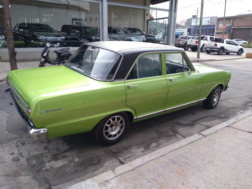 Imagen 2 de 8 de Chevrolet 400 Rs
