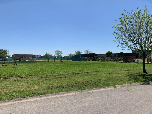 Imagen 10 de 11 de Oportunidad! Hermoso Lote Interno Dentro Del Barrio Haras Santa María - El Molino