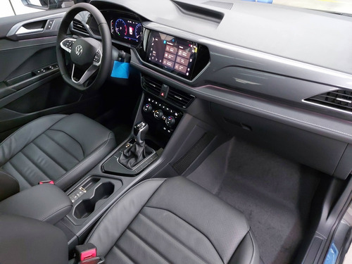Imagen 20 de 22 de Volkswagen Taos Highline 250tsi