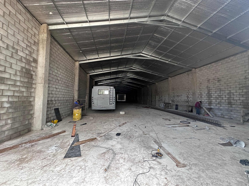 Venta Galpon Industrial Ostende Pinamar En 1528 Mts Doble Salida