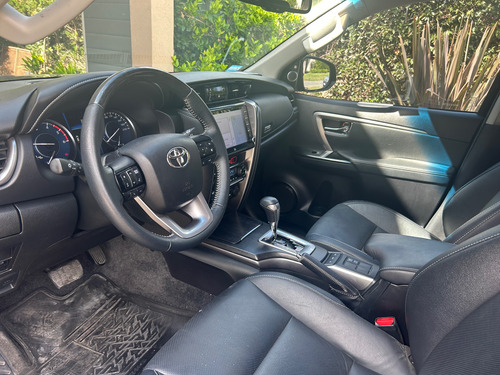 Toyota SW4 2.8 Srx 204Cv 4X4 7As At