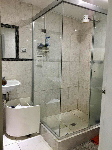Imagen 12 de 21 de Venta De Casa Remodelada Town House