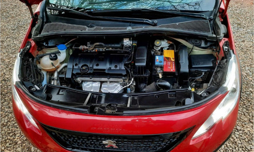 Peugeot 2008 1.6 Feline