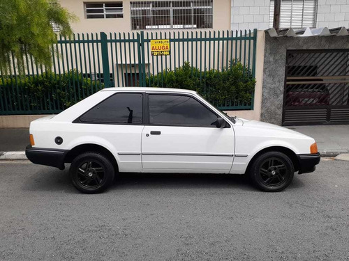 Ford Escort 1.6 L