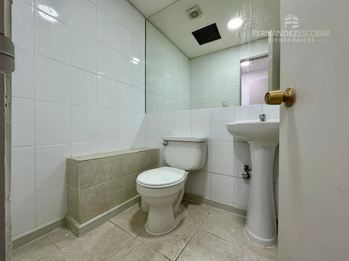 Los Andes -arrienda Local Comercial 2 Pisos En Lider Express