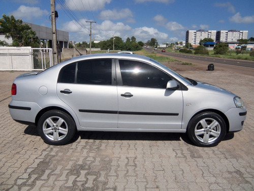 Imagem 4 de 12 de Vw - Volkswagen Polo 2008 Flex