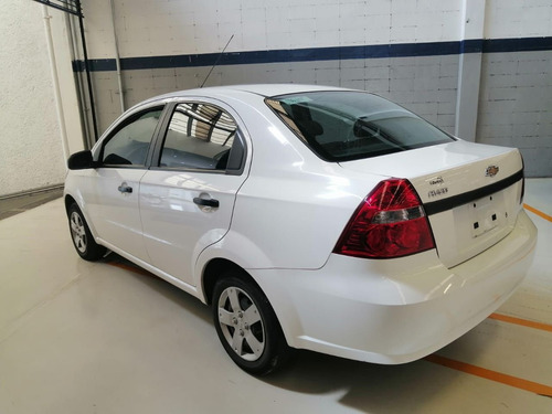Imagen 12 de 15 de Chevrolet Aveo 2018 1.6 A 5vel Mt