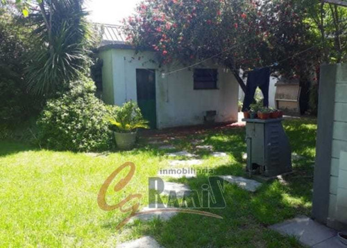 Imagen 10 de 12 de Casa Chalet En Venta En Castelar Arrecifes Al 700