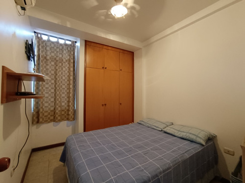 Leandro Araque Inzitu Realtors Vende Townhouse Amoblado En Residencias Mucubají Naguanagua Urb. Guayabal
