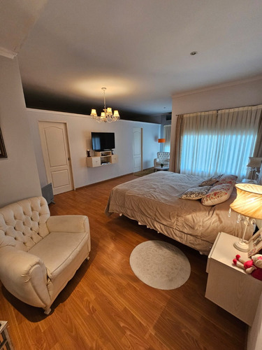 Vende Casa Quinta Con Dos Casas En Barrio Cerrado