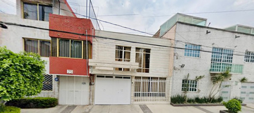 Casa En Venta En Colonia Estrella Cerca De La Basilica 