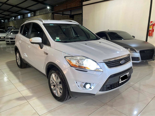 Imagen 8 de 22 de Ford Kuga 2012 2.5 Trend Mt 4x4 (ku01/ku04)
