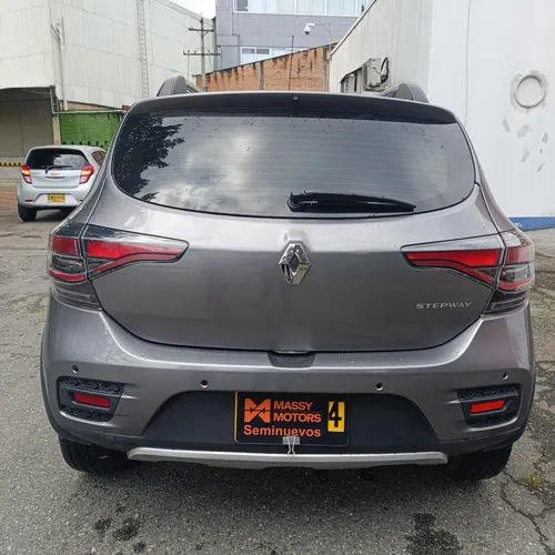 Renault Stepway 1.6 Dynamique / Intens Automática