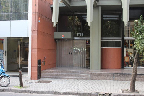Imagen 2 de 30 de Santa Fe 1758 06 02