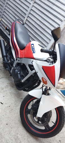 Imagem 1 de 8 de Honda Cbr 450 Sr
