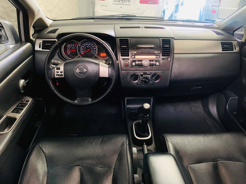 Nissan Tiida 2012 1.8 Special Edition Mt 50% Financiado