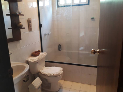 Alquiler Casa Campestre 400 Mts2 En Oripoto-urb. Loma Larga. Milthonhouse53