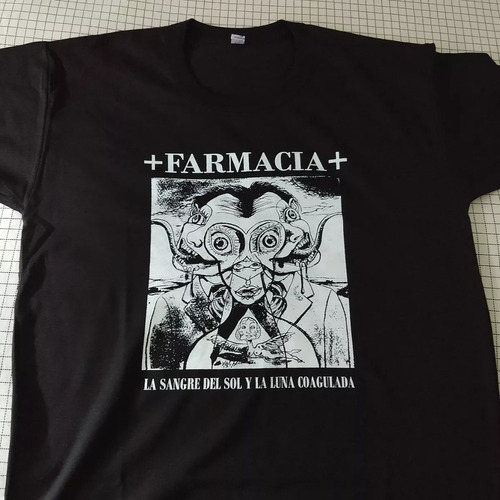 Remera + 1 Cdr Farmacia A Elección