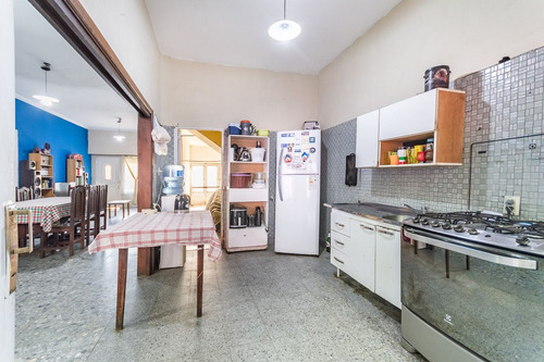 Casa 3 Amb Patio, Terraza, Cochera Isidro Casanova