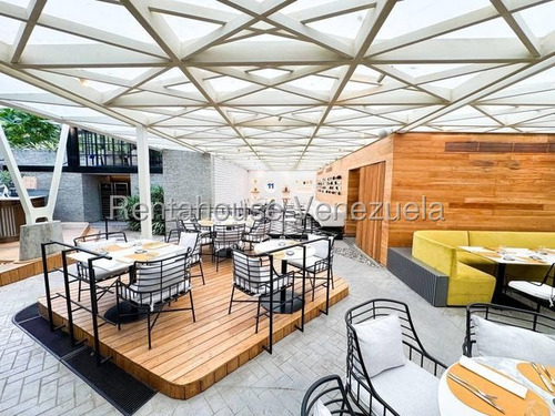 Local Comercial Multiemprendedor En Venta En Los Palos Grandes 25-23477 Cs