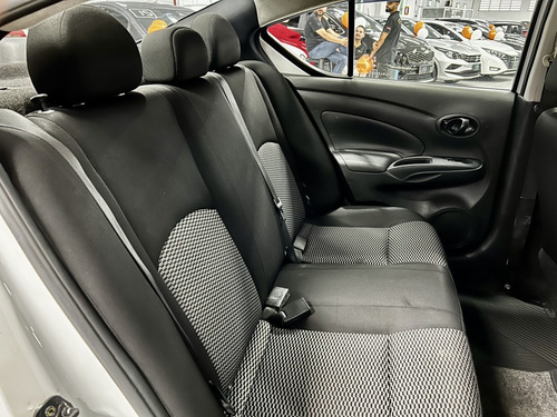 Nissan Versa 1.0 12V FLEX 4P MANUAL