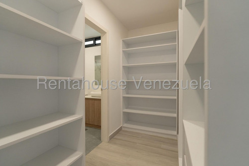 Bella, Remodelada, Moderna, Con Los Mejores Acabados. 25-17659